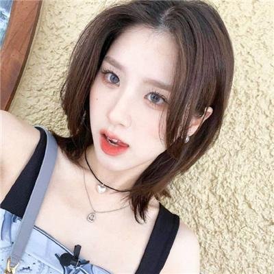 夜晚的水母不会游泳