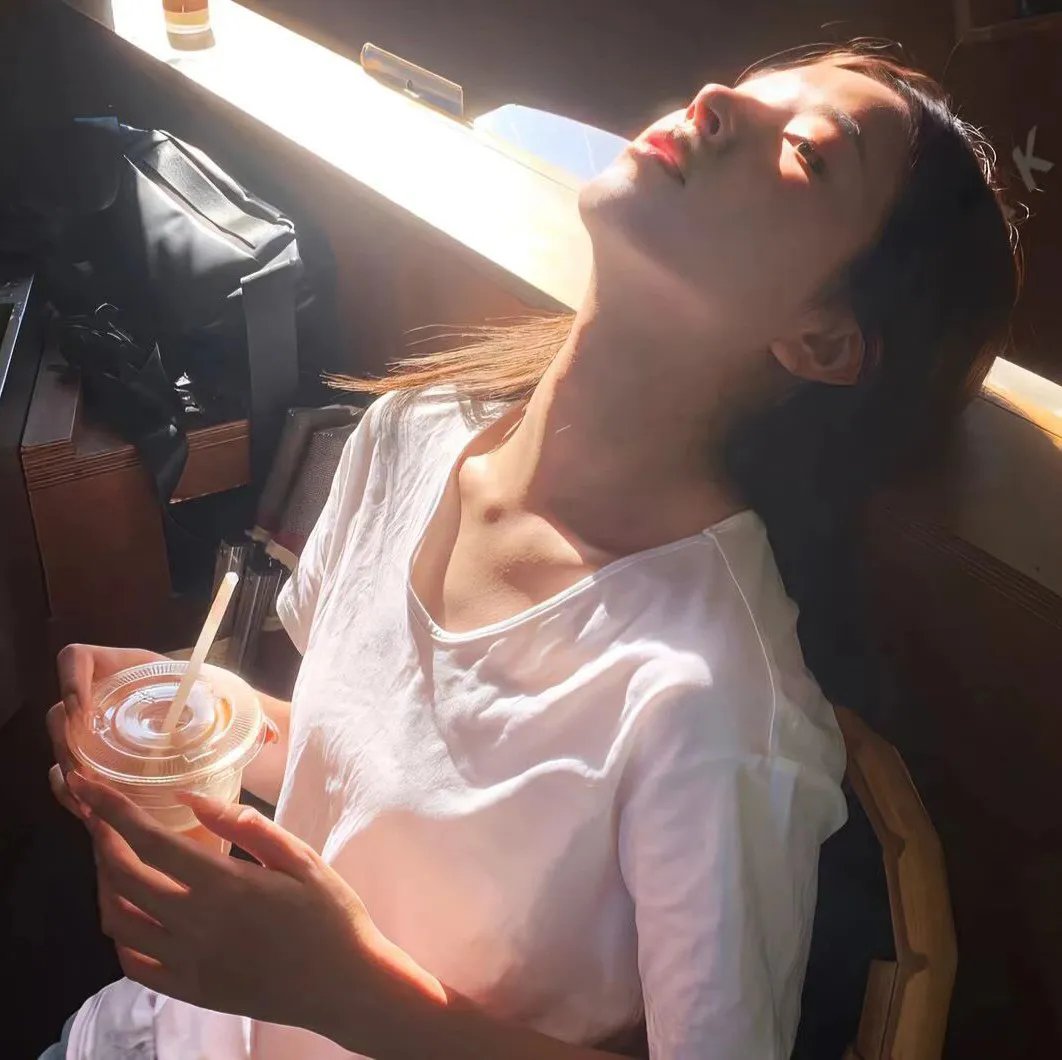 姐妹狂欢行