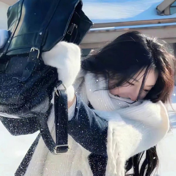 花花公子之千面女陪游